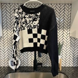 BP CHECKERED YIN YANG SWEATER BLACK WHITE MEDIUM